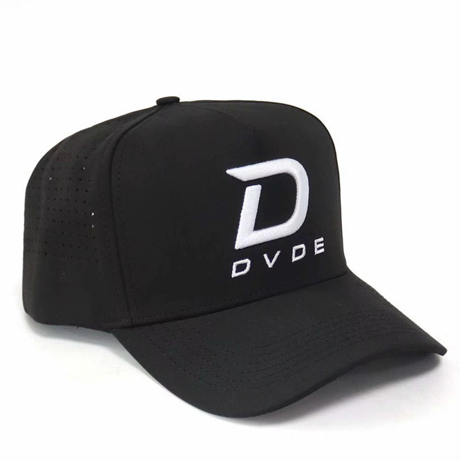 DVDE Performance Hat in black